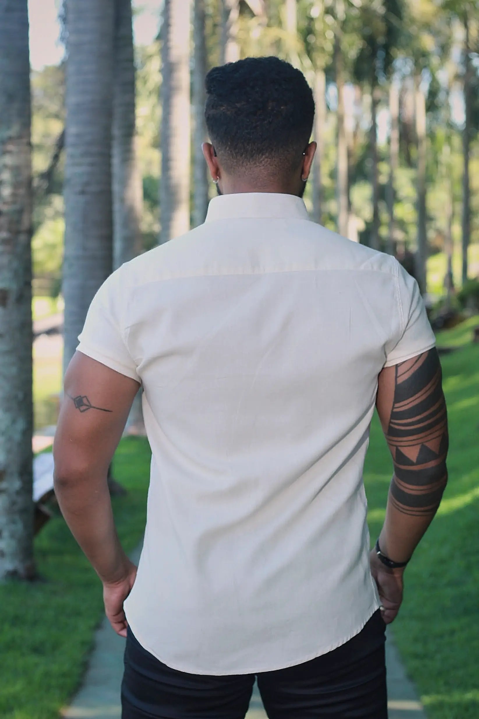 Camisa slim fit Linho Belga Bege